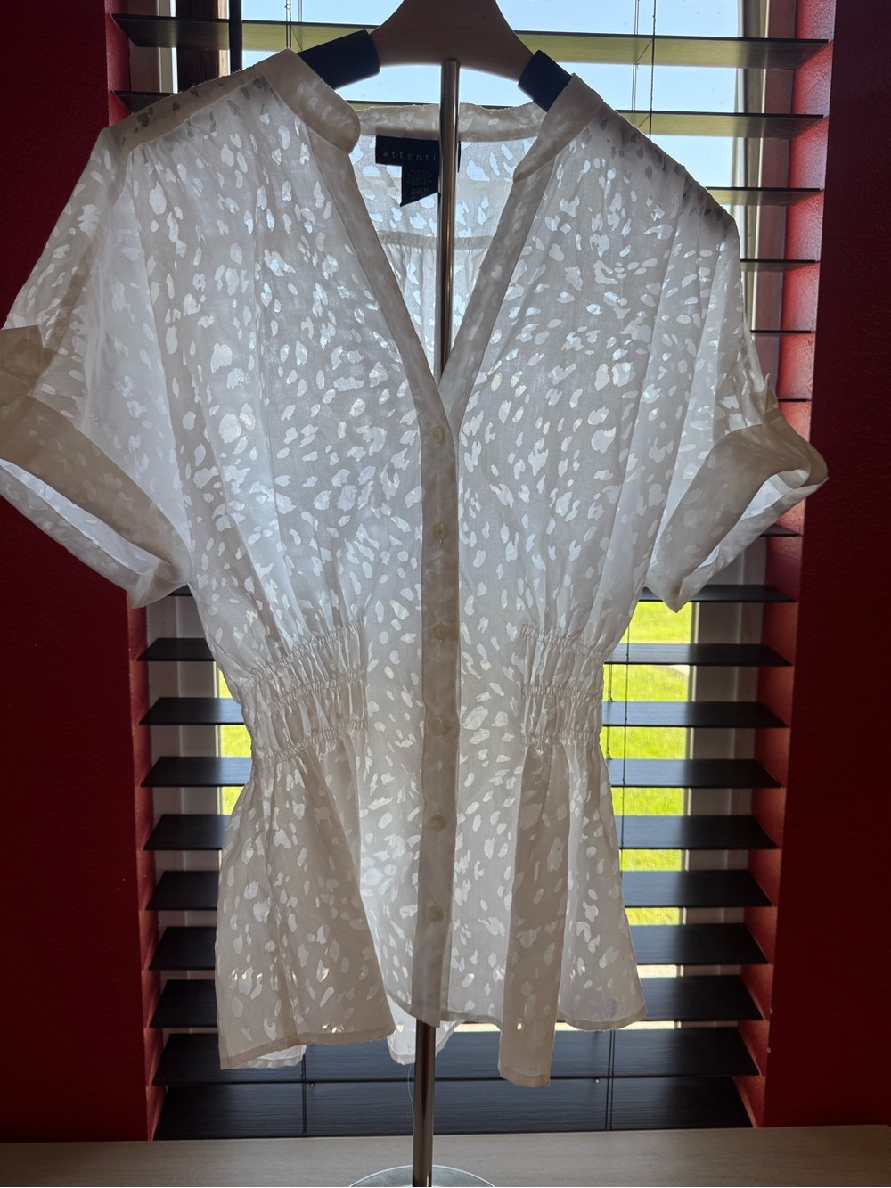 attention White Short-Sleeve Sheer Peplum Blouse